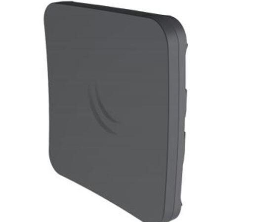 ELKO: 1248298 MikroTik antenn 2.7GHz 5dBi MTAO-LTE-5D-SQ