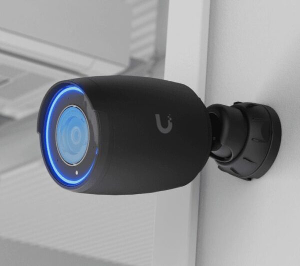 Ubiquiti UVC-AI-PRO AI turvakaamera