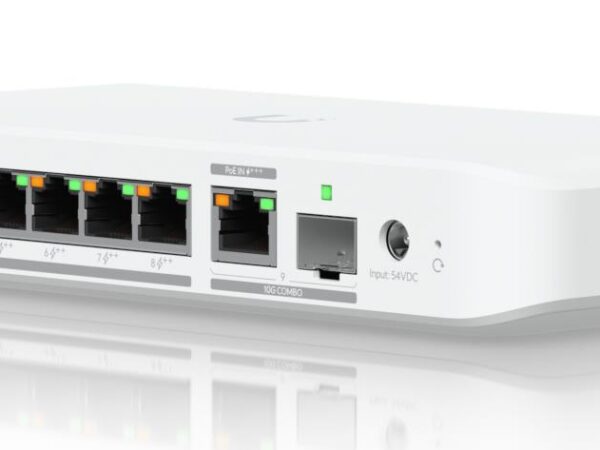 Ubiquiti lüliti USW Flex 2.5G 8 PoE