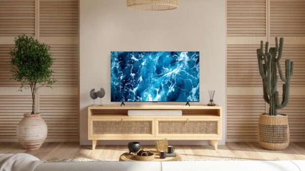 ELKO: 1450139 TCL 85T69C | 85” QLED 4K Smart TV | Google TV | UHD