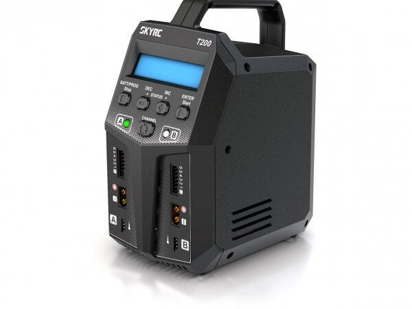Laadija SkyRC T200 2 x 100W