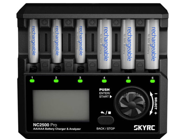Laadija SkyRC NC2500 Pro AA/AAA