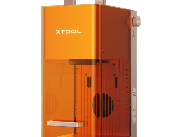 xTool F2 2in1 lasergraveerimismasin