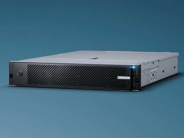 Milestone HE1000R 150-kanaliga videosalvesti 96TB