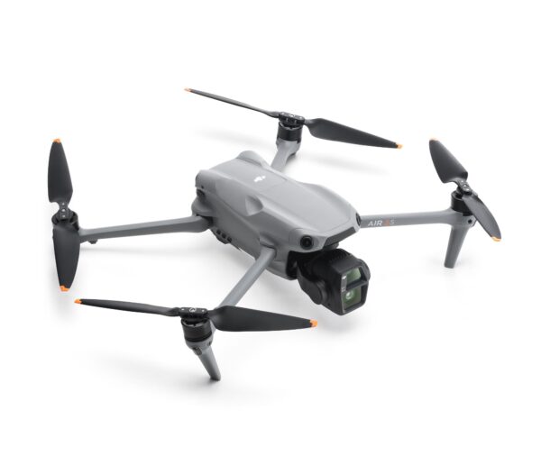 DJI Air 3S droon koos DJI RC-N3 puldiga